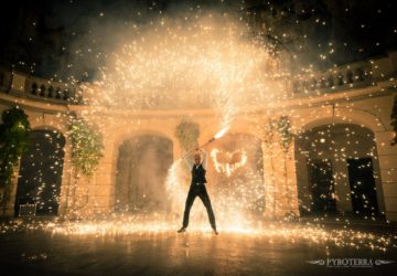 Pyroterra_RomanticFireshow_pyrotechnics